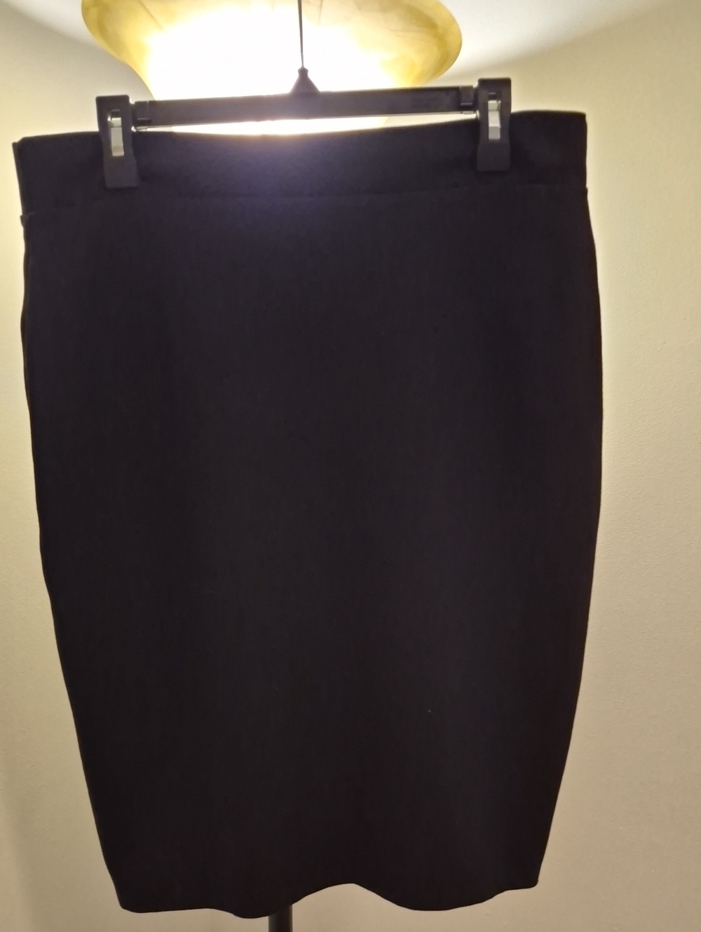 Women's Black Pencil Skirt - Tailored Professional Style